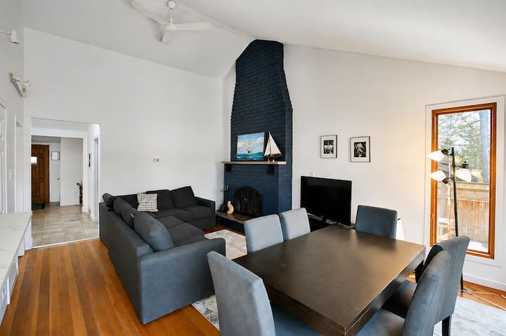 Beach1*com - 58 River Road East - Waterfront - Wasaga Beach