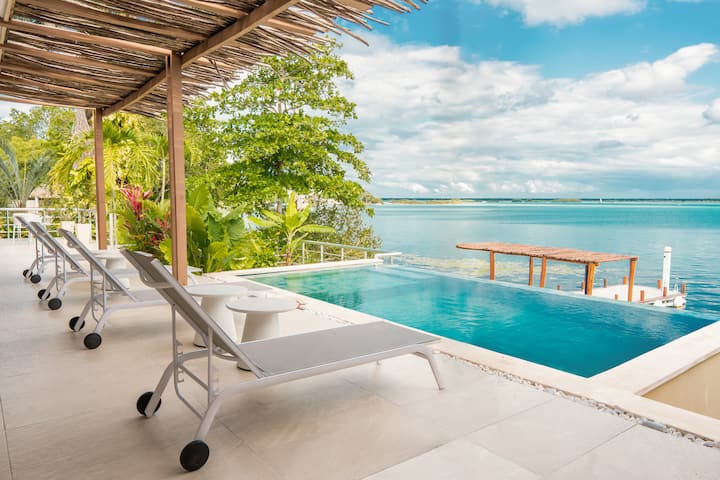 House in Cenote Esmeralda, Pool, Dock, Kayaks