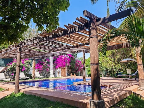 Ideal for large groups, fun and relaxation