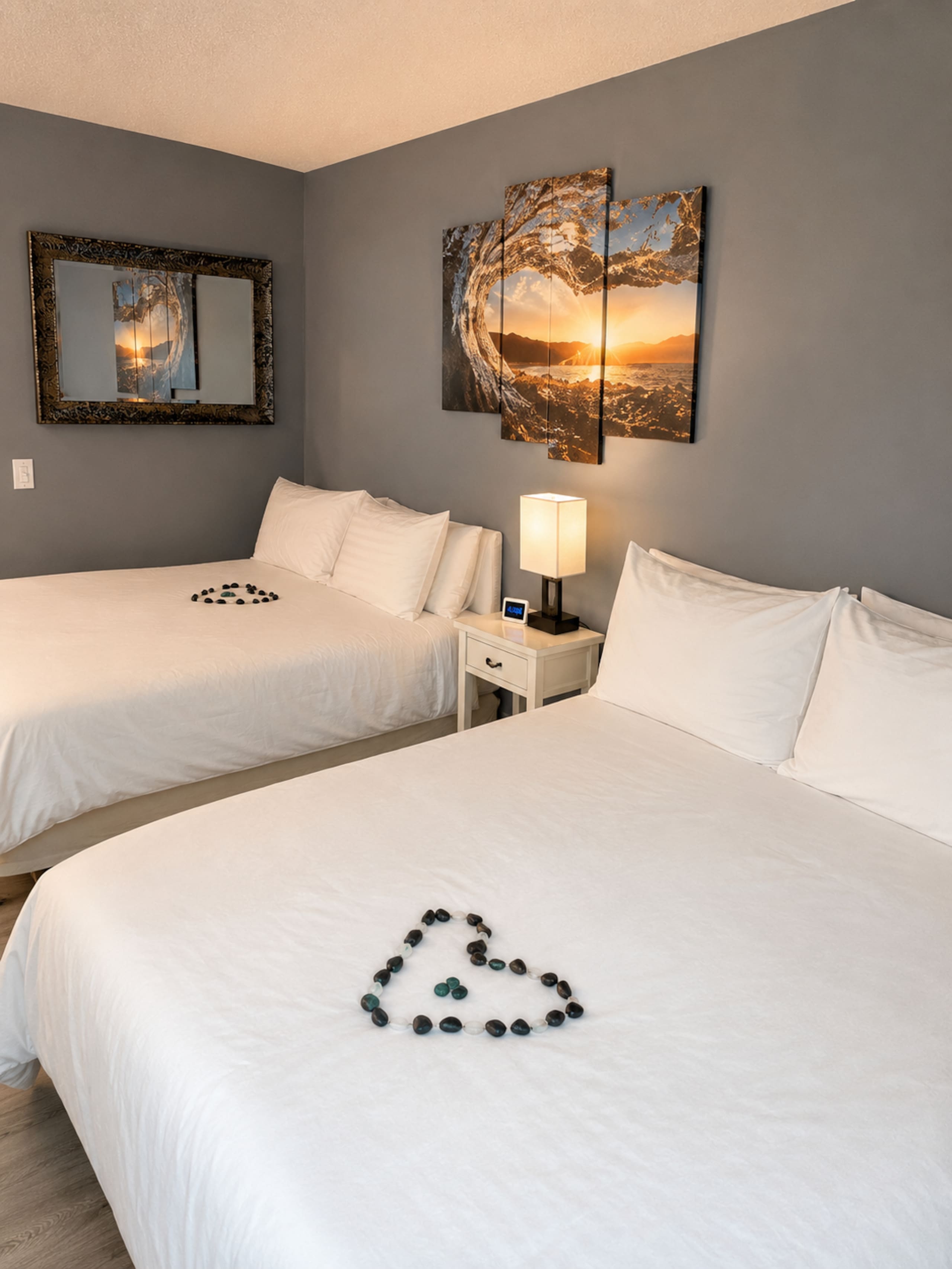 Condo in Honolulu · ★4.82 · 1 bedroom · 2 beds · 1 private bath - Image 2