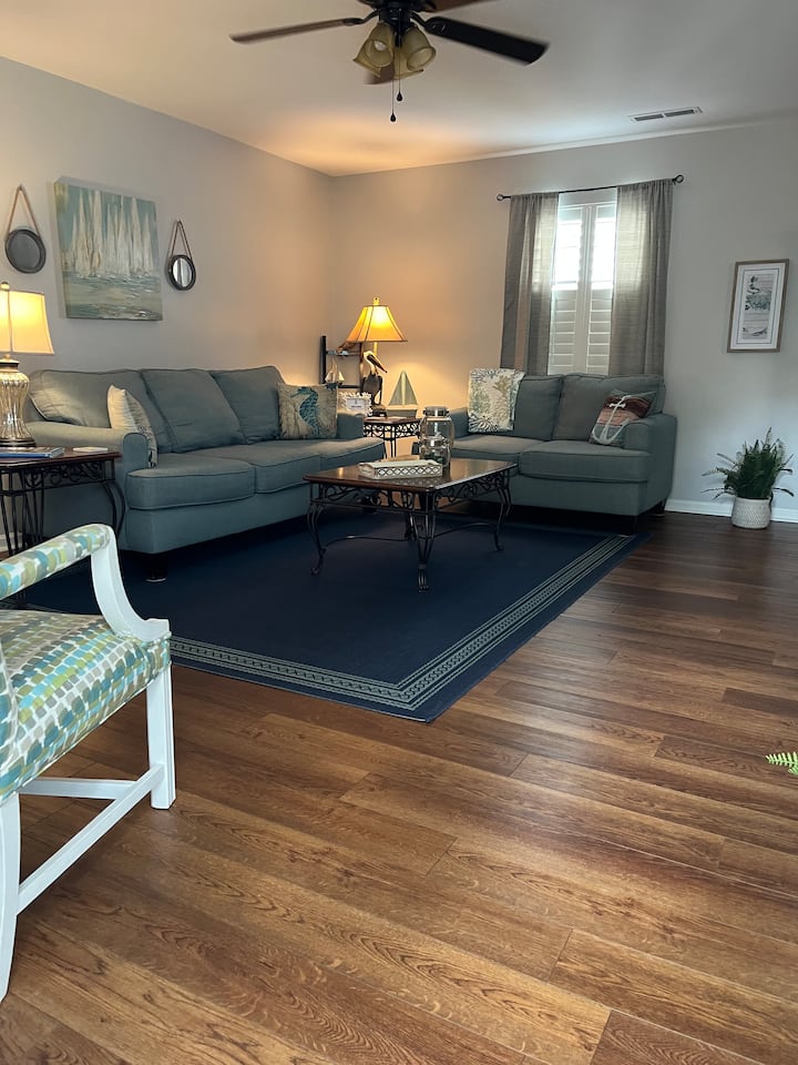 Welcome To Anchors Aweigh!  Home Away From Home - Folly Beach, SC