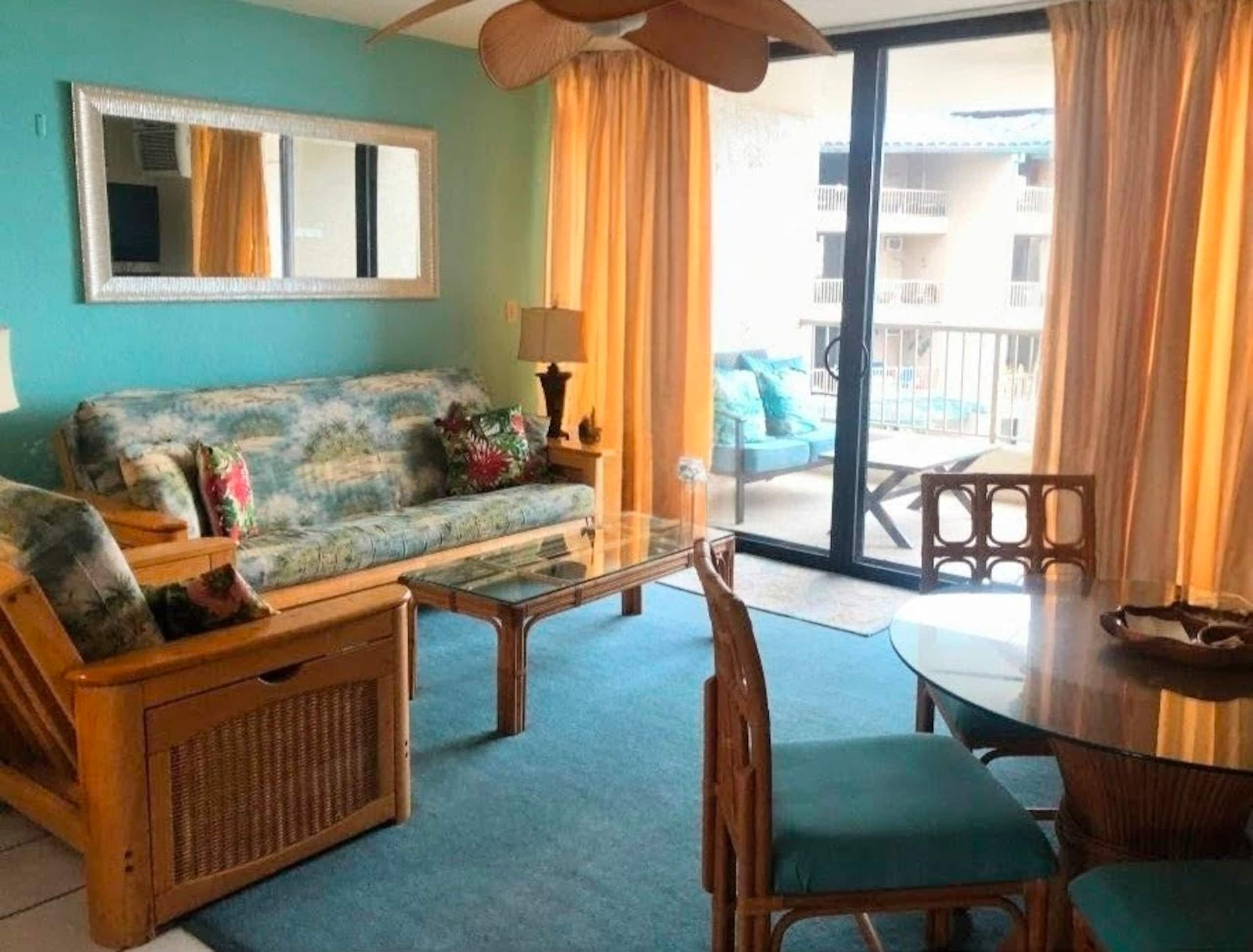 Condo in Kailua-Kona · ★4.88 · 1 bedroom · 2 beds · 1 private bath - Image 4