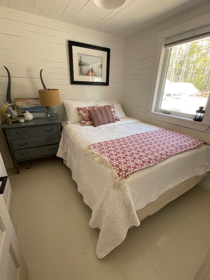 غرفة النوم 2