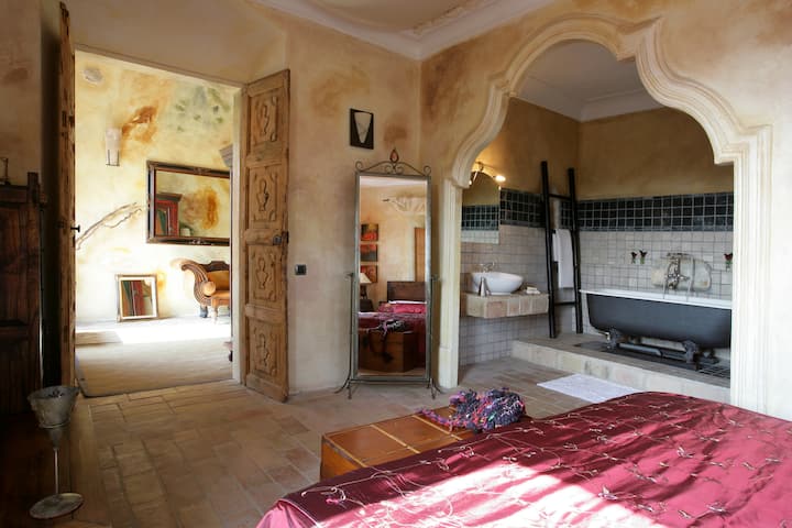 Bedroom 10