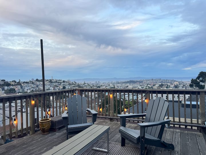 Charming 2br Stay W/ Deck & Bay Views - San Francisco, CA