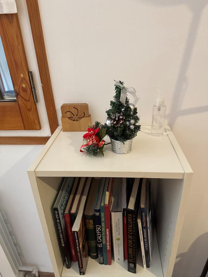 Monistrol De Calders. Casa Amb Terrassa I Pati. - Mura