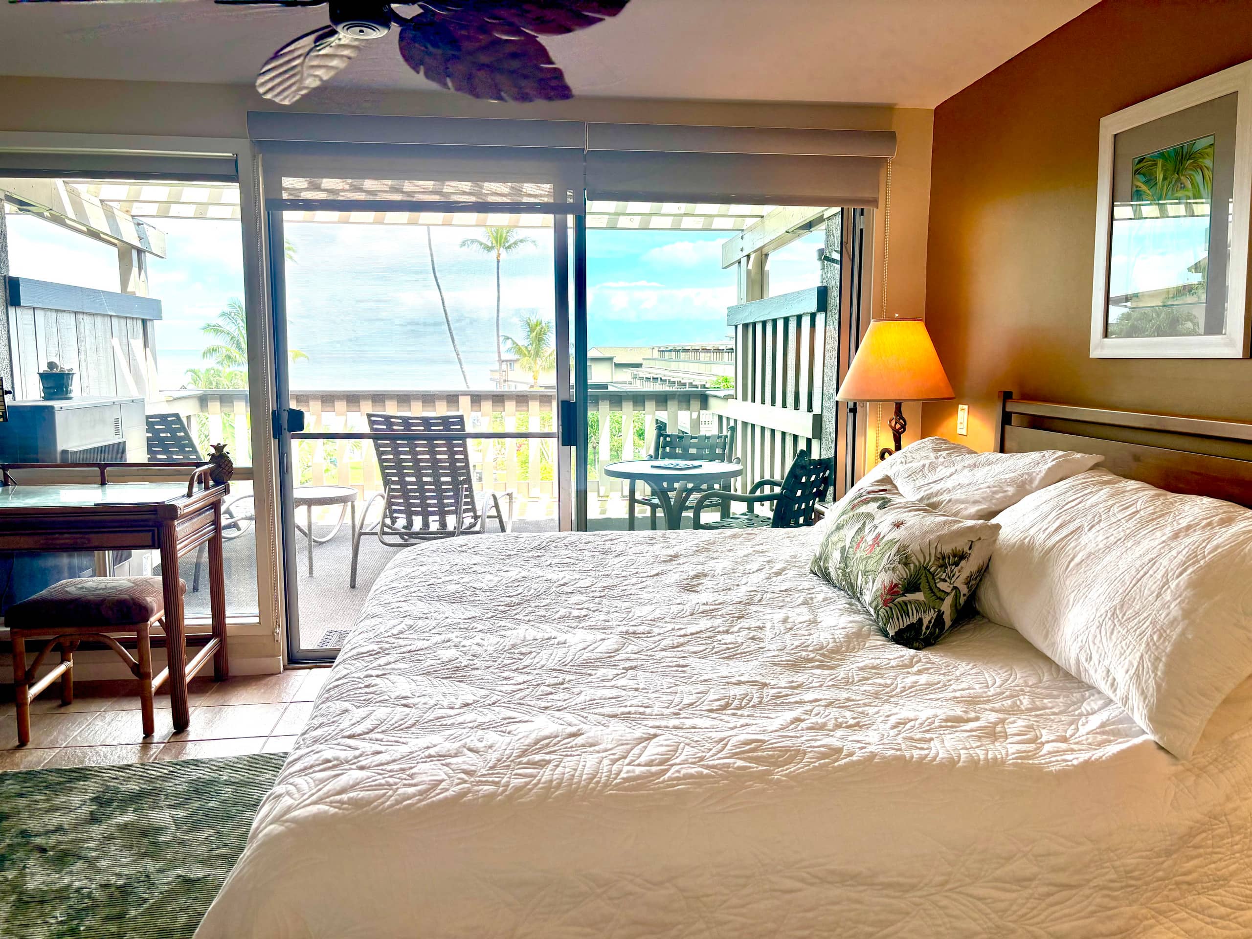 Townhouse in Lahaina · ★4.8 · 2 bedrooms · 4 beds · 2.5 baths - Image 5