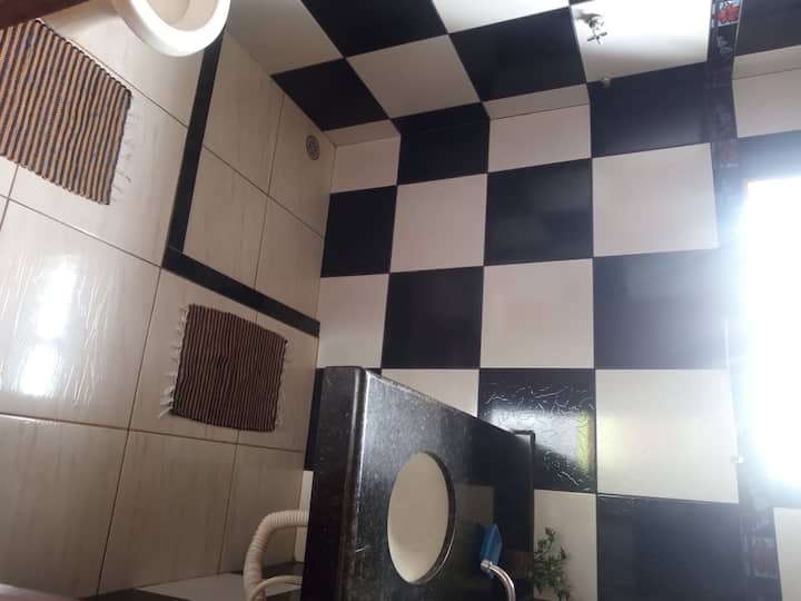 საძინებელი 2