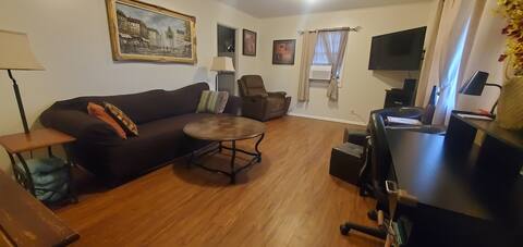 NoClnFee - 3 bdrm 1 story off 86/14