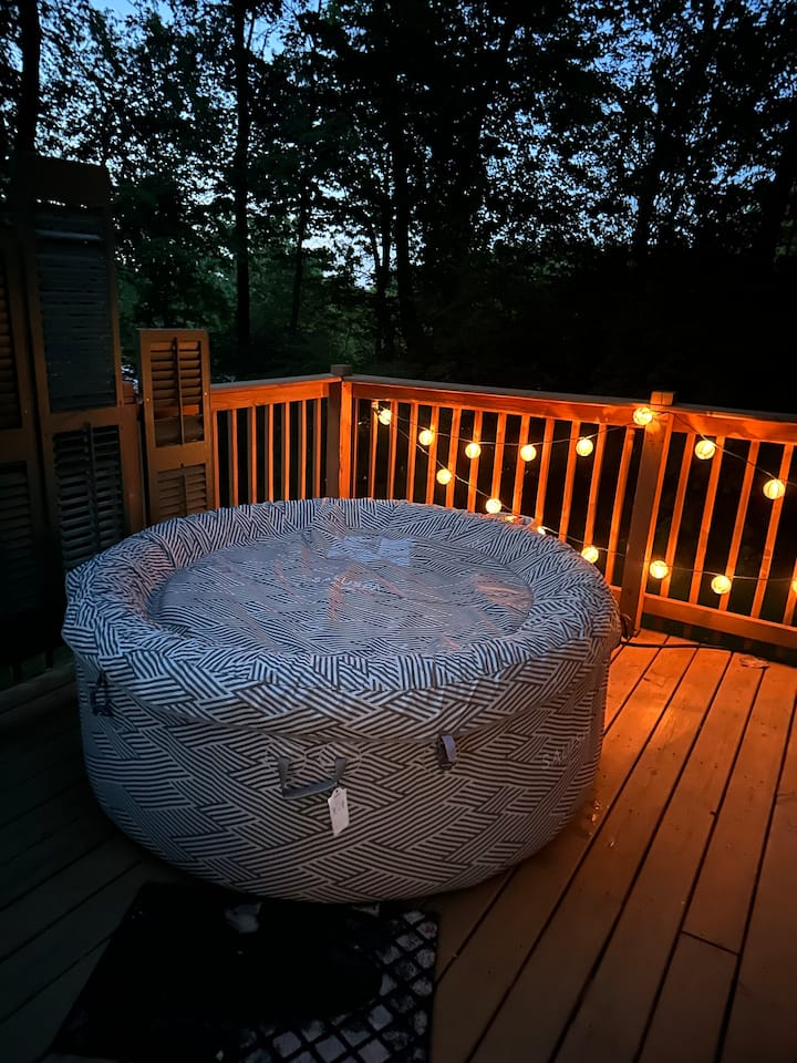 Private & Peaceful Cabin  Near I-70