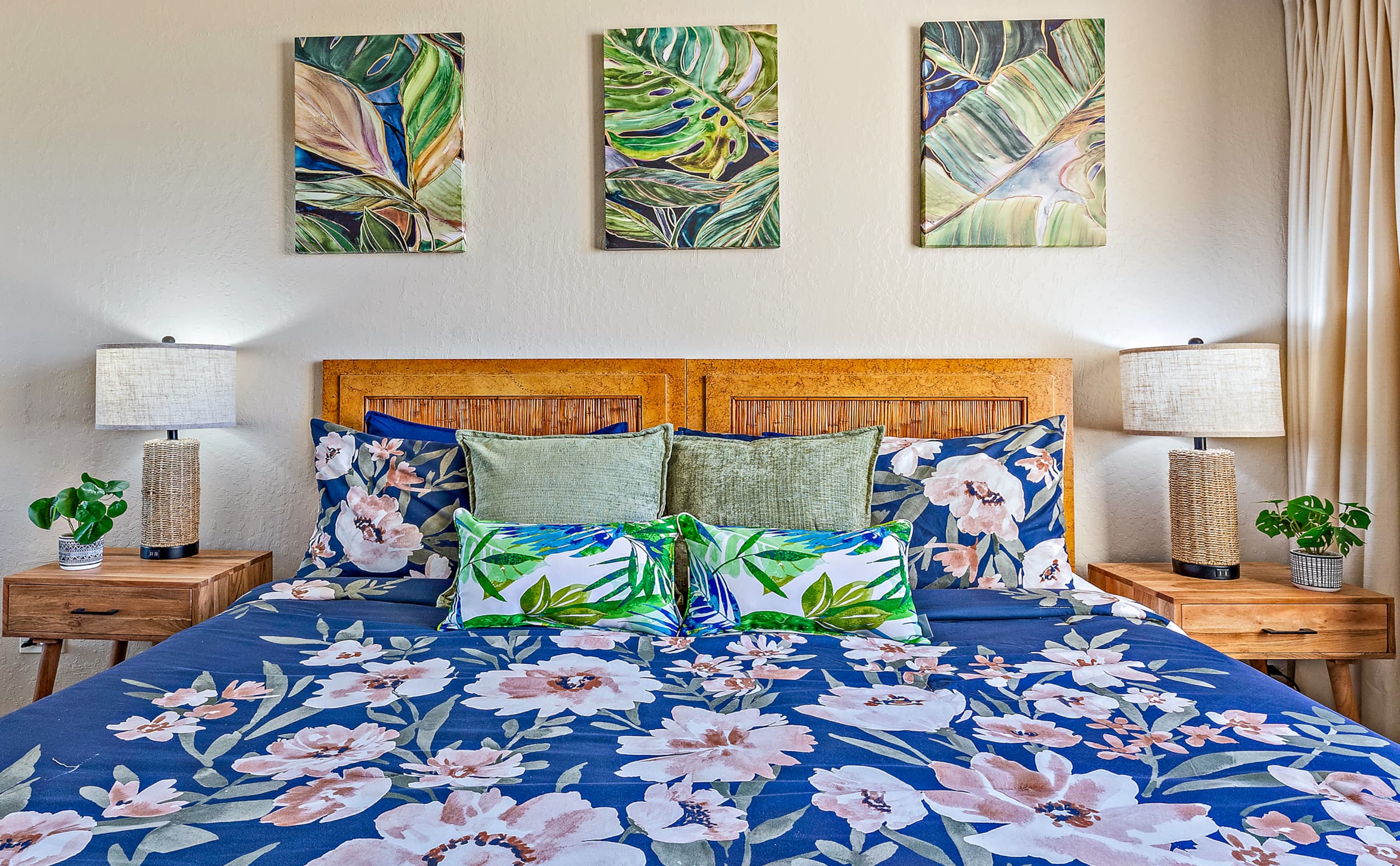 Condo in Lahaina · ★4.93 · 2 bedrooms · 5 beds · 2 baths - Image 20