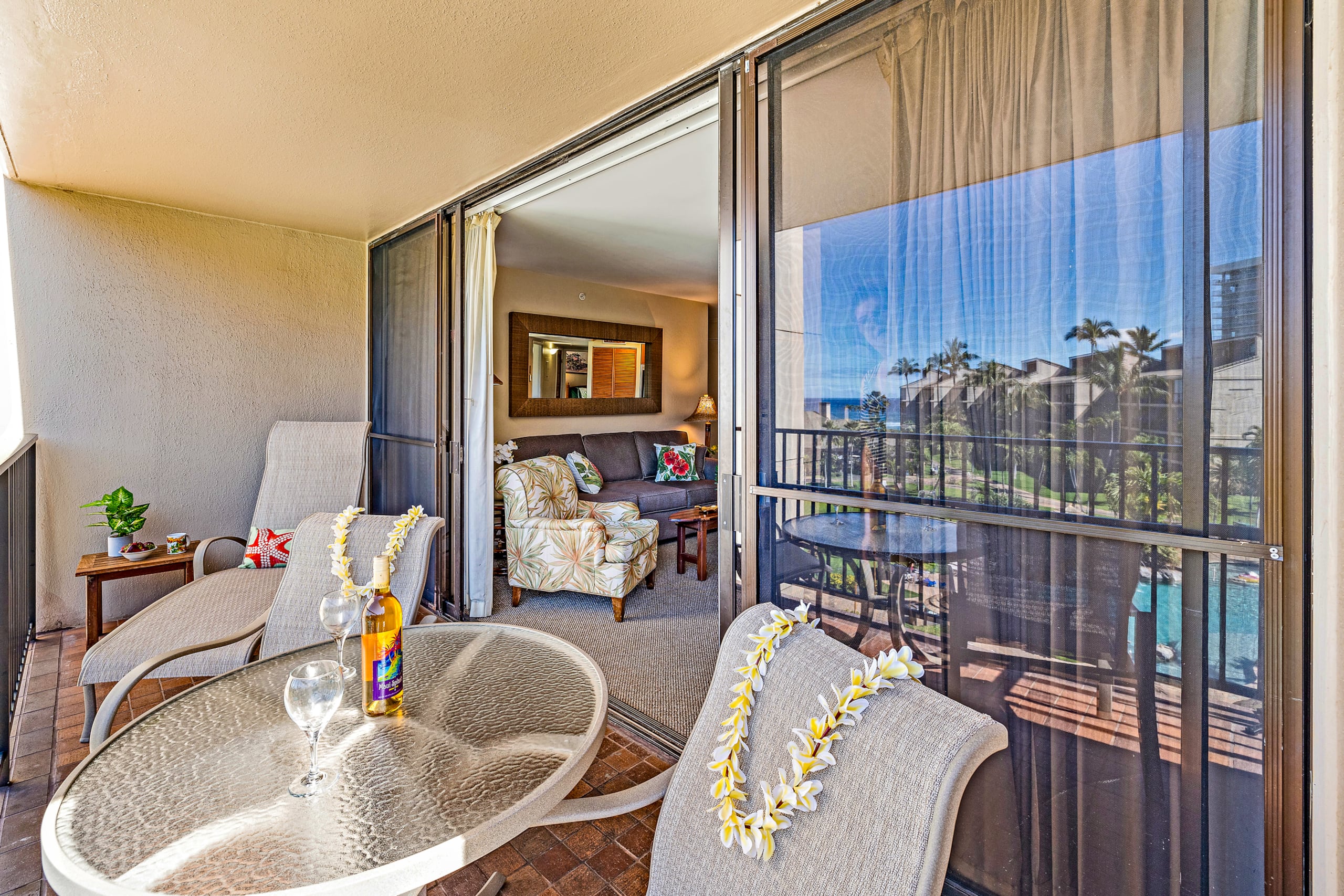 Condo in Lahaina · ★4.93 · 2 bedrooms · 5 beds · 2 baths - Image 28