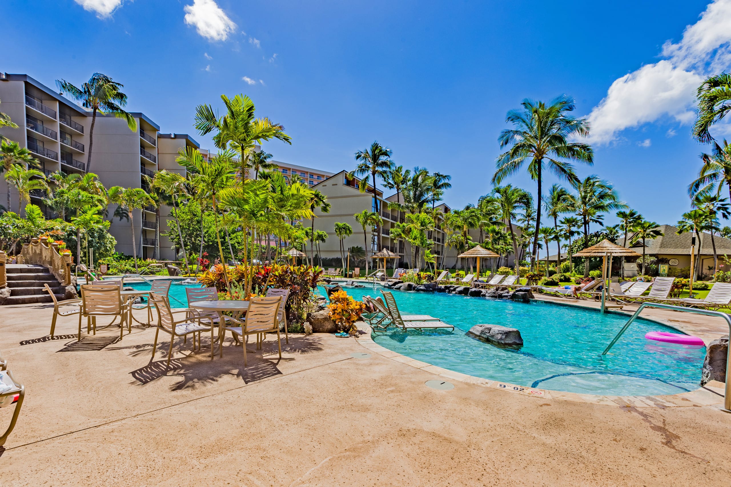 Condo in Lahaina · ★4.93 · 2 bedrooms · 5 beds · 2 baths - Image 42