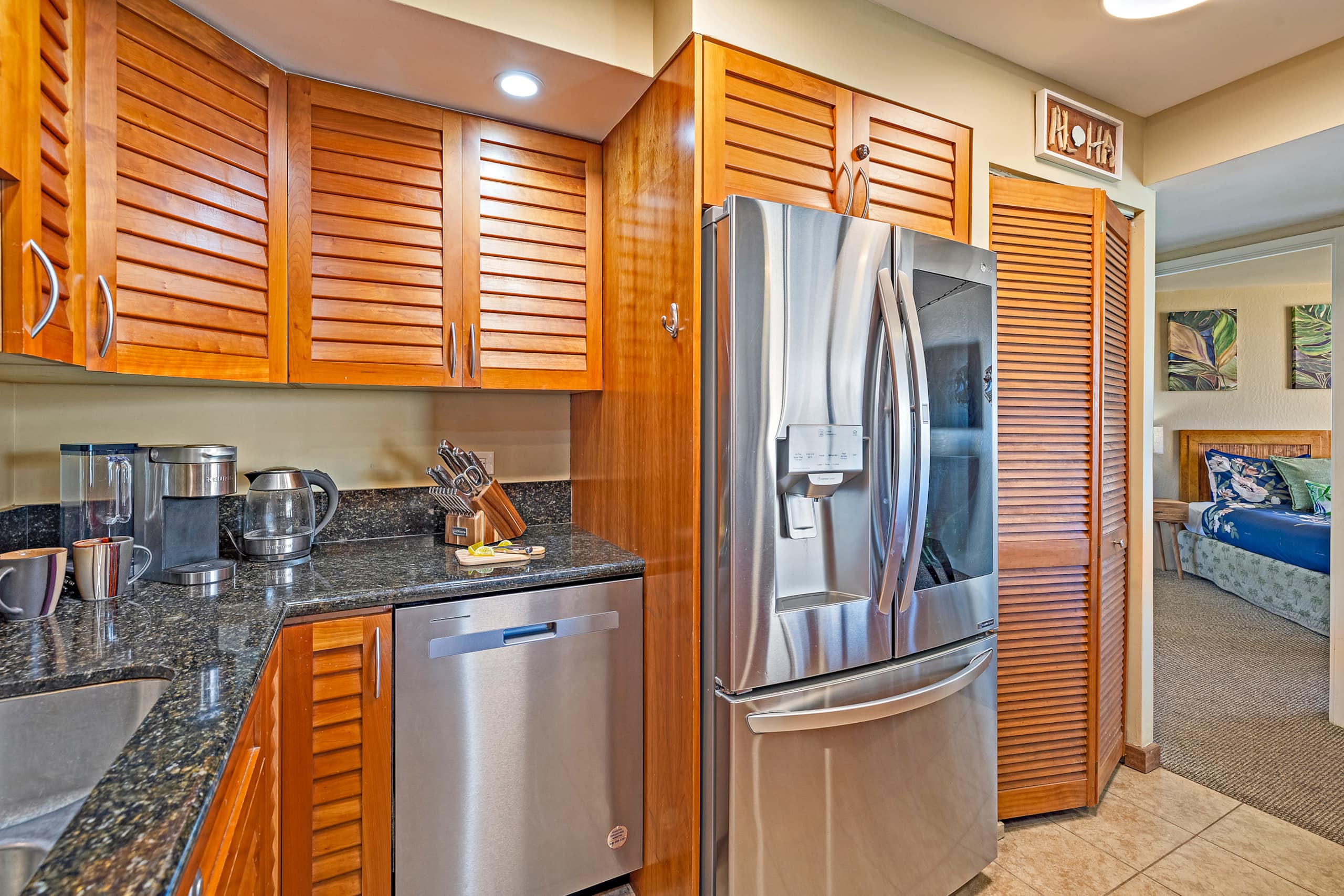 Condo in Lahaina · ★4.93 · 2 bedrooms · 5 beds · 2 baths - Image 9