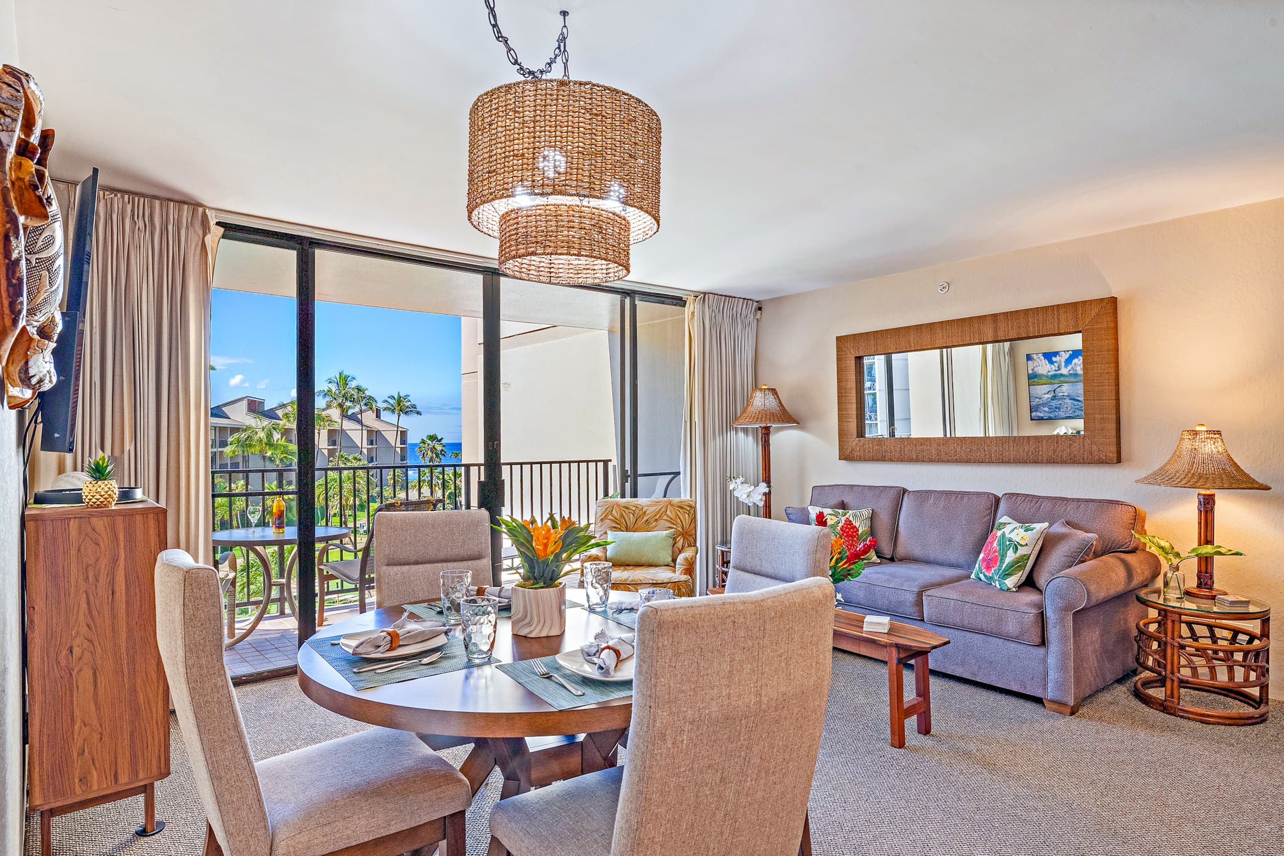 Condo in Lahaina · ★4.93 · 2 bedrooms · 5 beds · 2 baths - Image 10