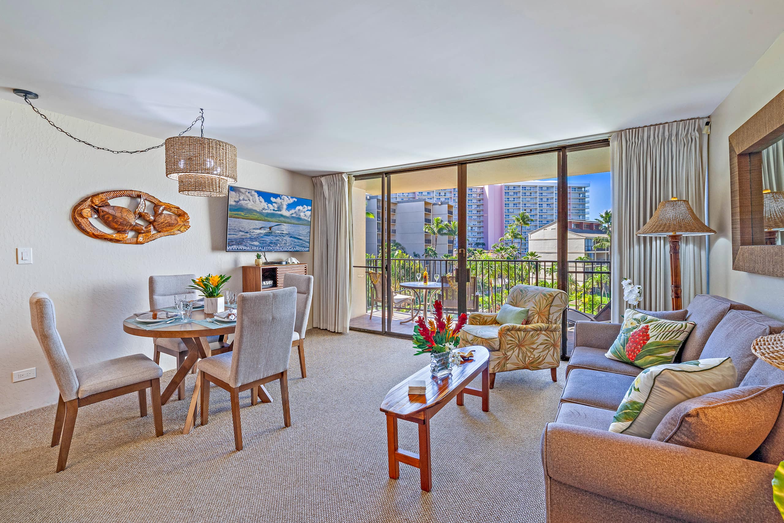 Condo in Lahaina · ★4.93 · 2 bedrooms · 5 beds · 2 baths - Image 3