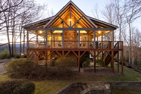 Luxury Mountaintop Living in Pisgah Forest
