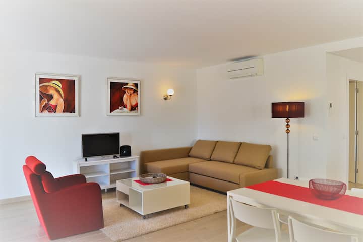 Vila Bella - Eclectic 1 Bedroom Apartment - Lagos