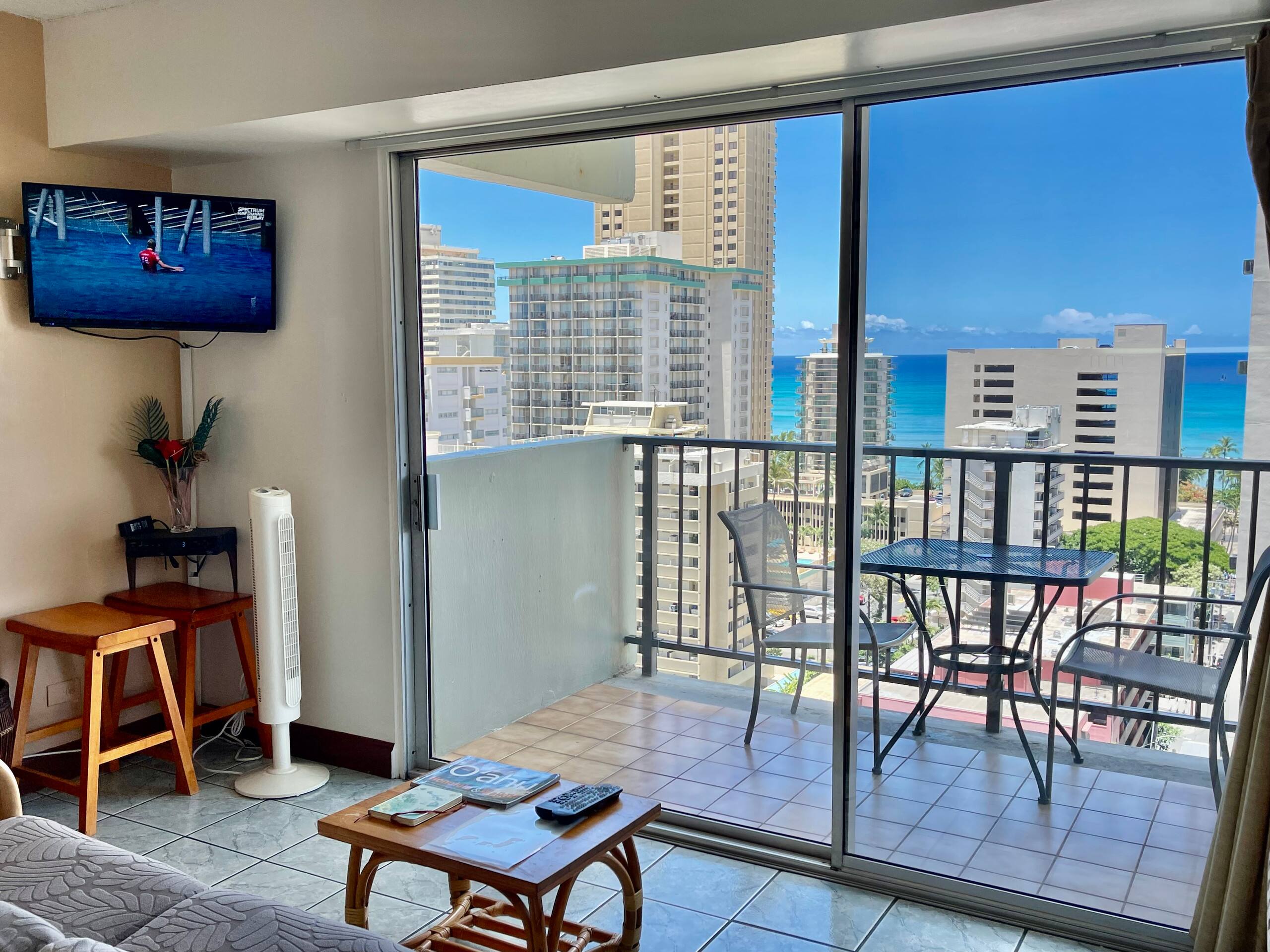 SeaviewParkingavailableCenteralAC2minWalktobeach - Image 26