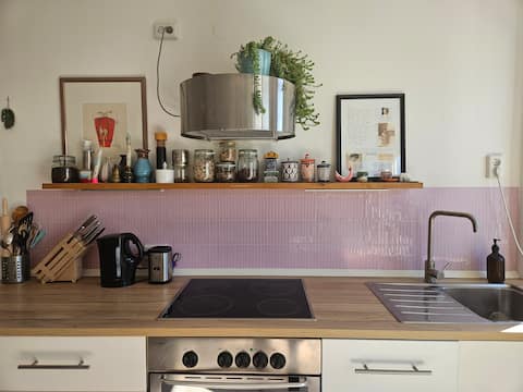 Top Airbnb: Bright designer flat with large, green balcony in Sendlinger Feld