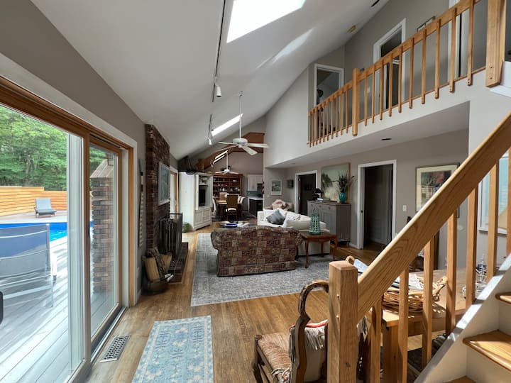 Beautiful 4 Bedroom East Hampton Home In Nw Woods - East Hampton, NY