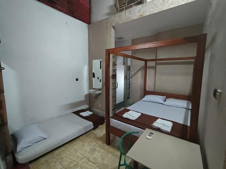 Dhomë gjumi 2