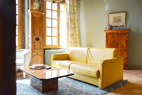 Top Airbnb: Le Cellier Saint-Julien – Old Chartres Charm à Chartres