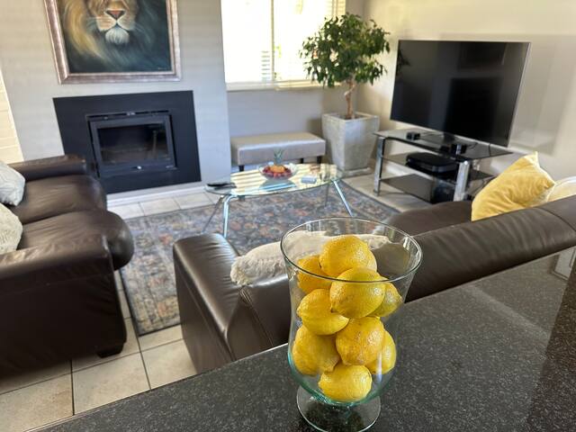 Dream Holiday on Erinvale Golf Estate in Cape Town gallery image 3