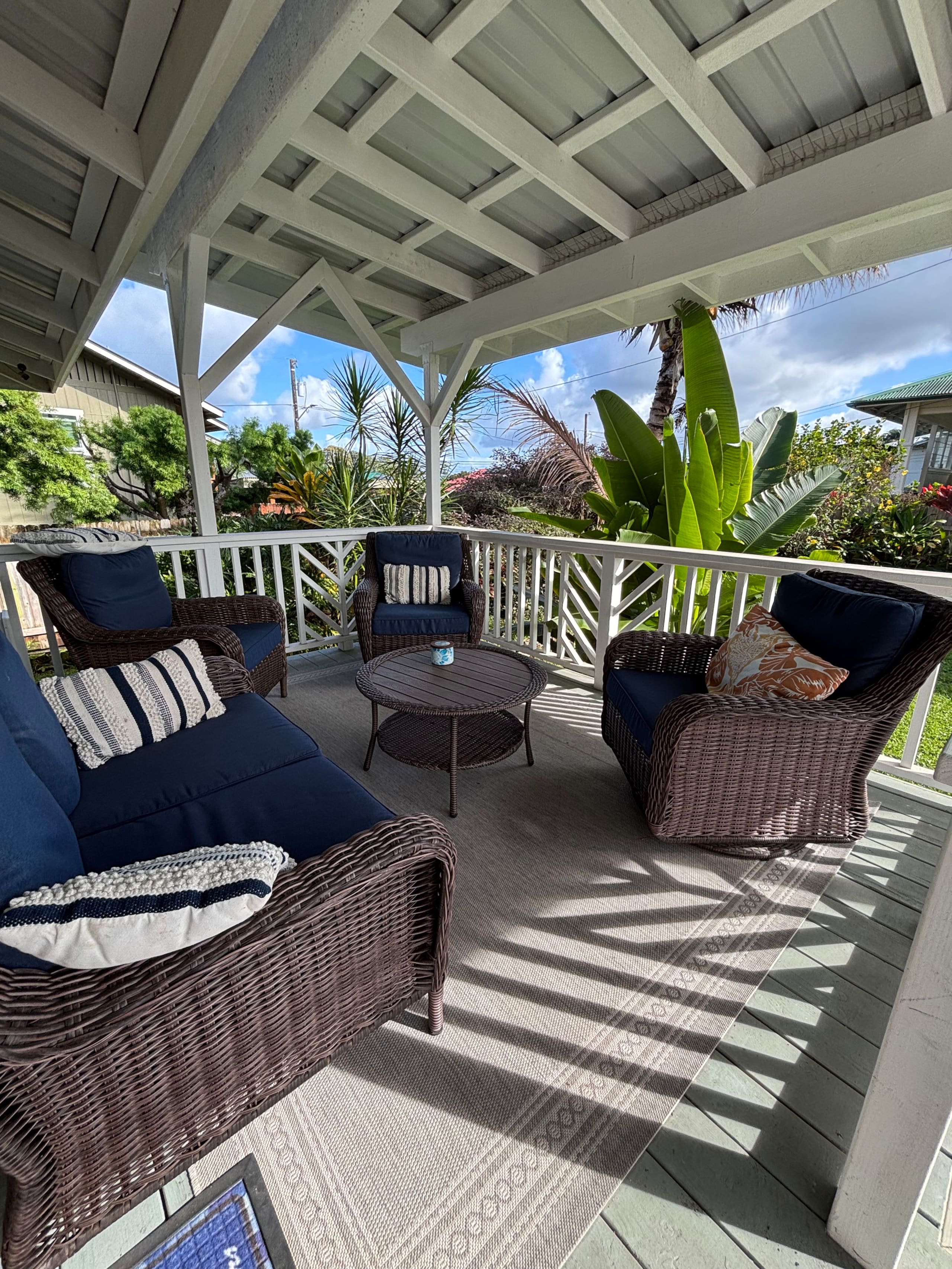 Home in Hilo · ★4.98 · 3 bedrooms · 4 beds · 2 baths - Image 18