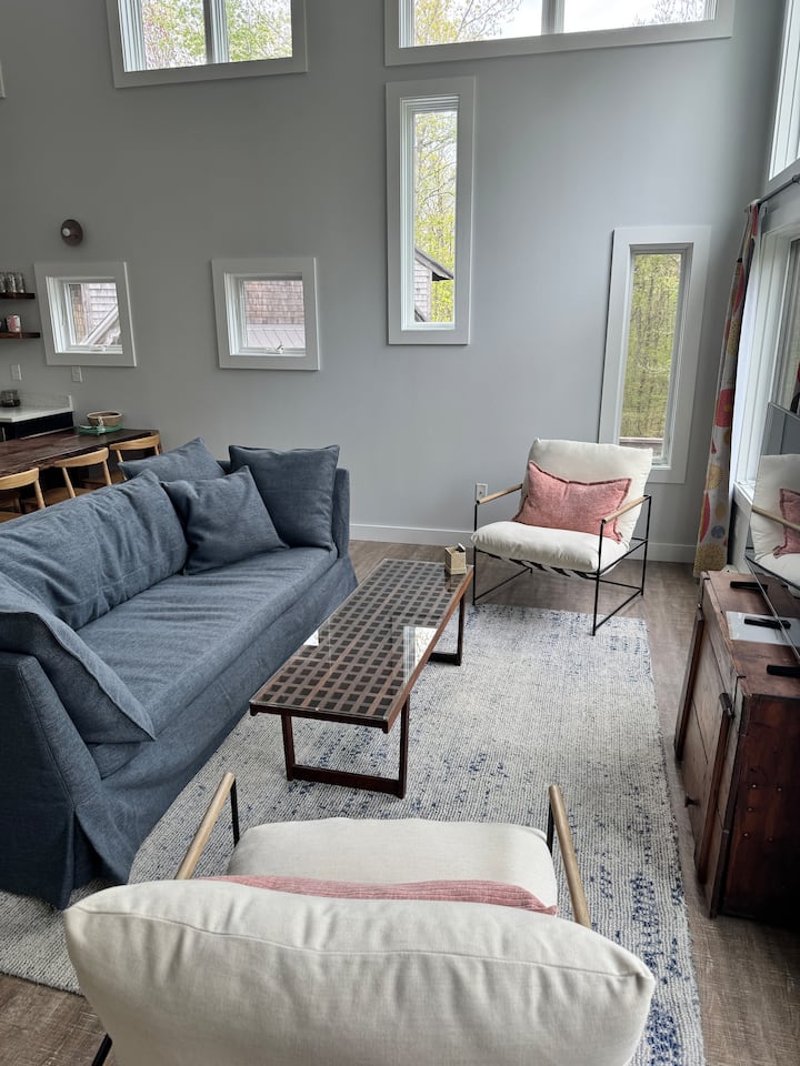 Get Back To Nature In This New Woodsy Retreat. - Biddeford, ME