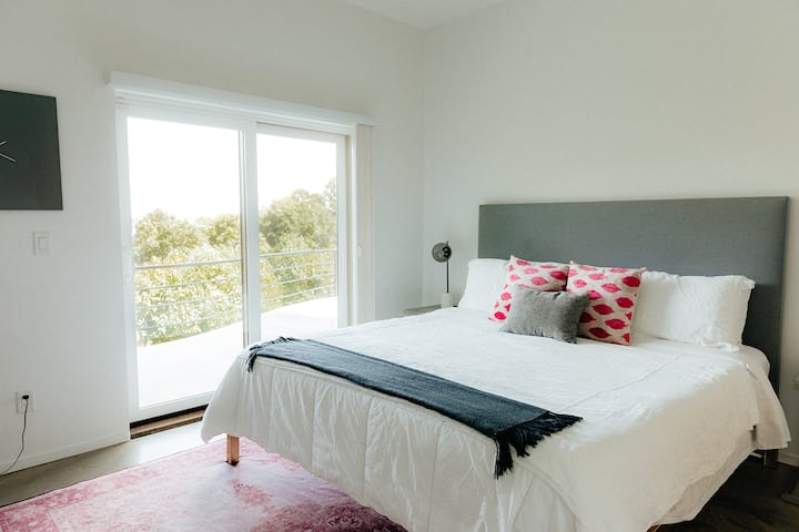 Lower-Level Bliss: Step out to the lower deck and embrace the beauty of nature from this serene haven.