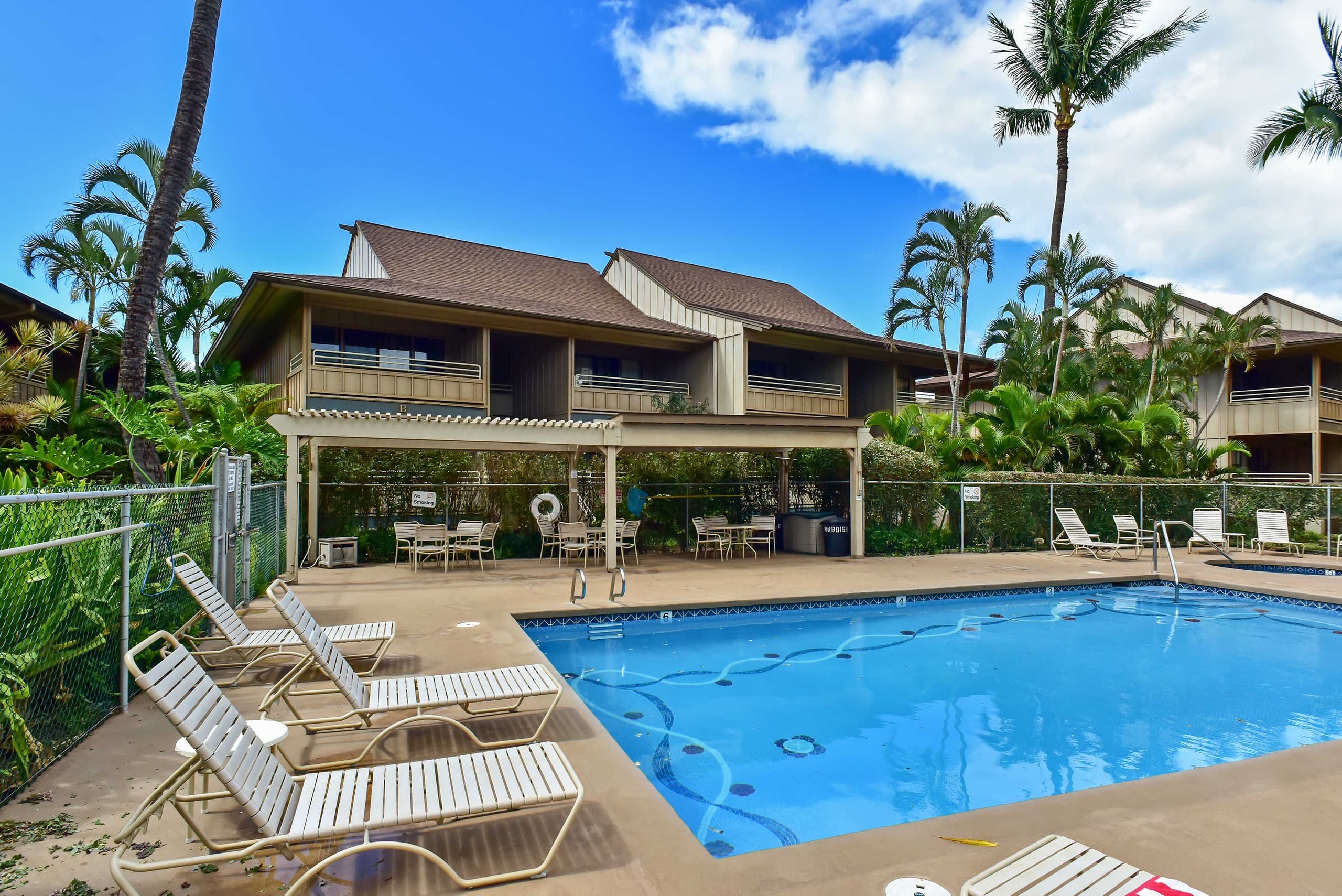 Condo in Kihei · ★4.81 · 1 bedroom · 2 beds · 1 private bath - Image 1