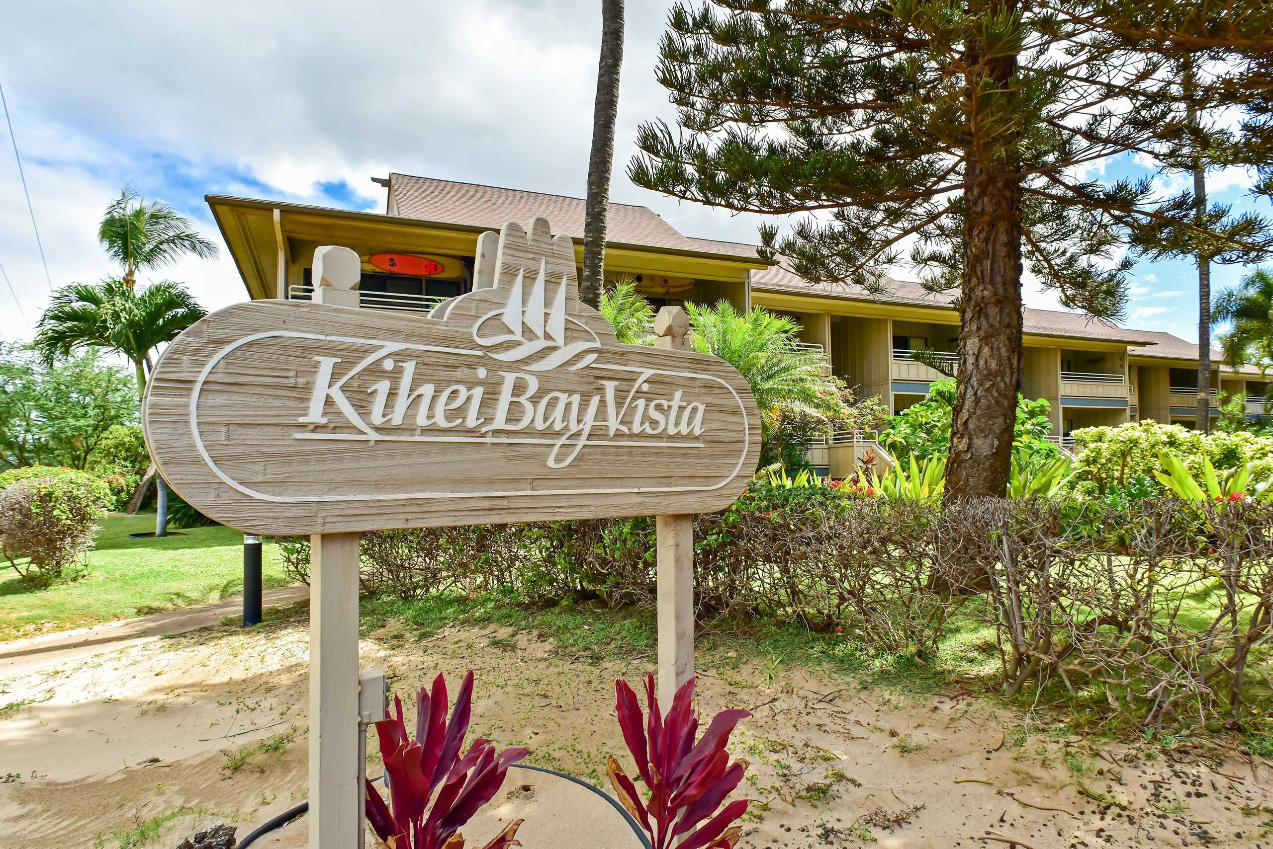 Condo in Kihei · ★4.81 · 1 bedroom · 2 beds · 1 private bath - Image 21
