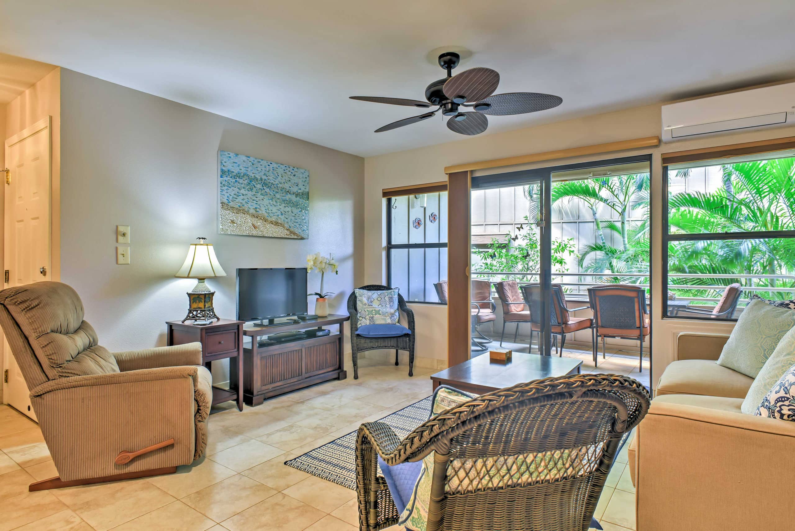Condo in Kihei · ★4.81 · 1 bedroom · 2 beds · 1 private bath - Image 3
