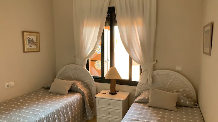 საძინებელი 2