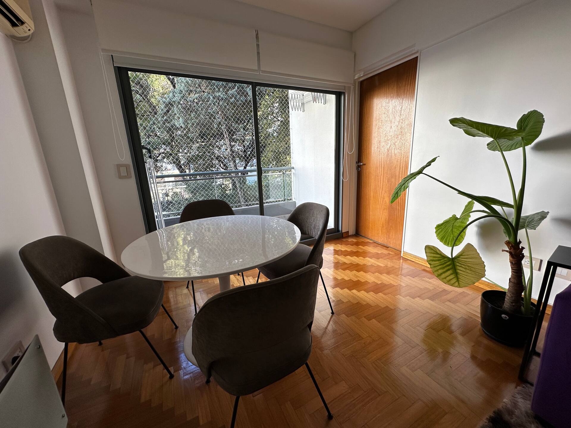 Two-room apartment in Recoleta