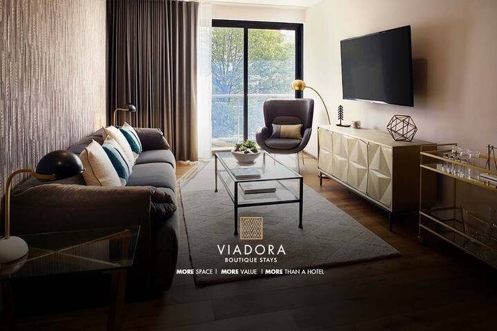 Amazing Ste + Private Terrace 3BD,3BA