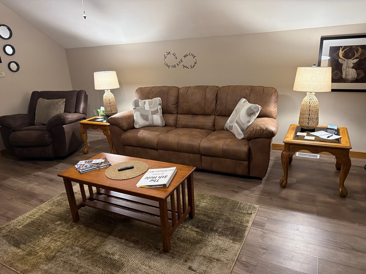 The 8th Hole - Apartments for Rent in Vandalia, Illinois, United