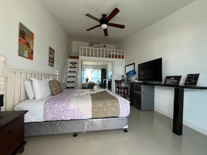 Executive Pool Side Room - Dalaguete