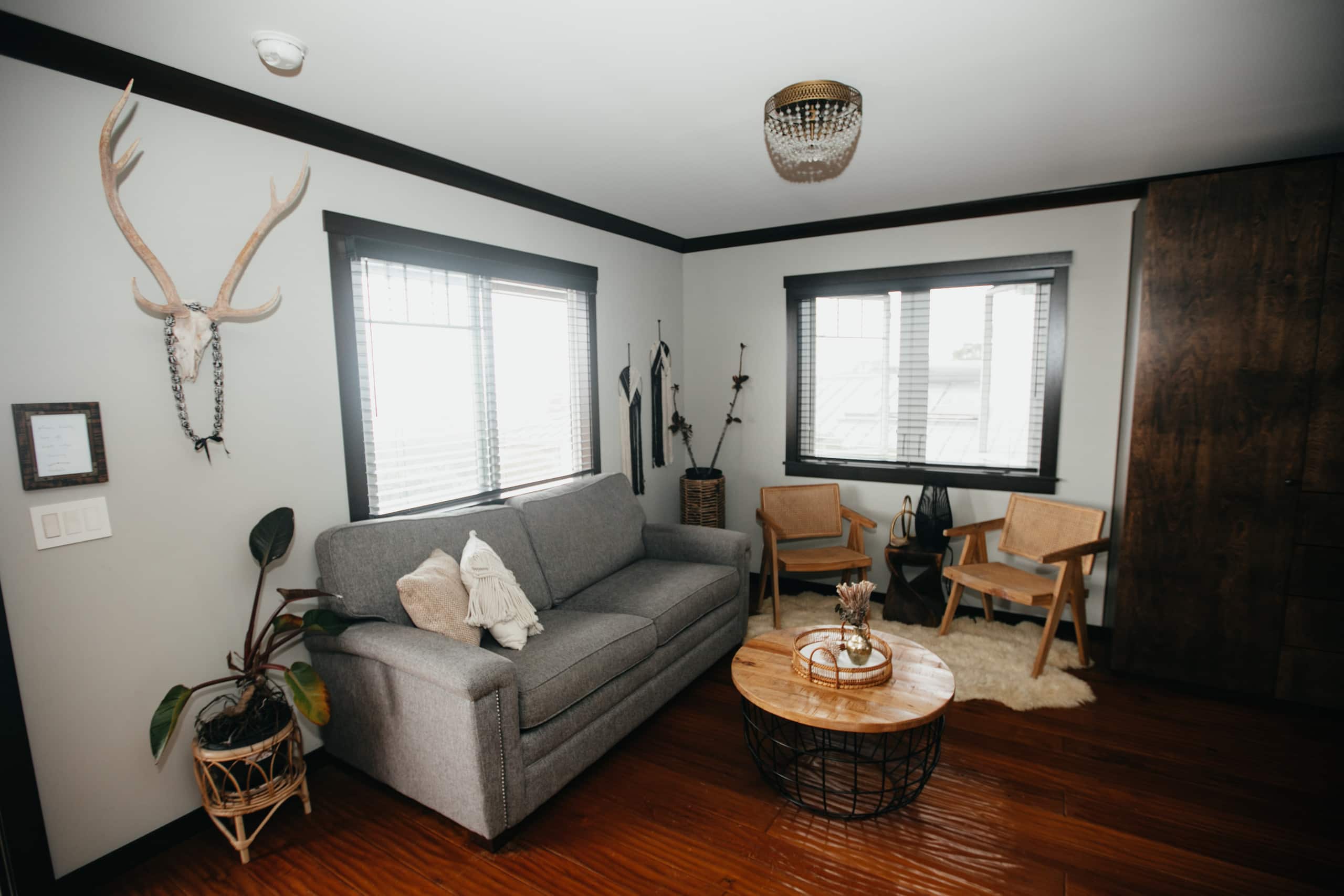 Anuhea House Hema - Beautiful custom-built studio - Image 8