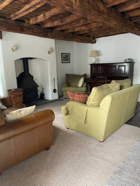 Top performing Airbnb: Lake Coniston, traditional 17th Century farmhouse in Cumbria
