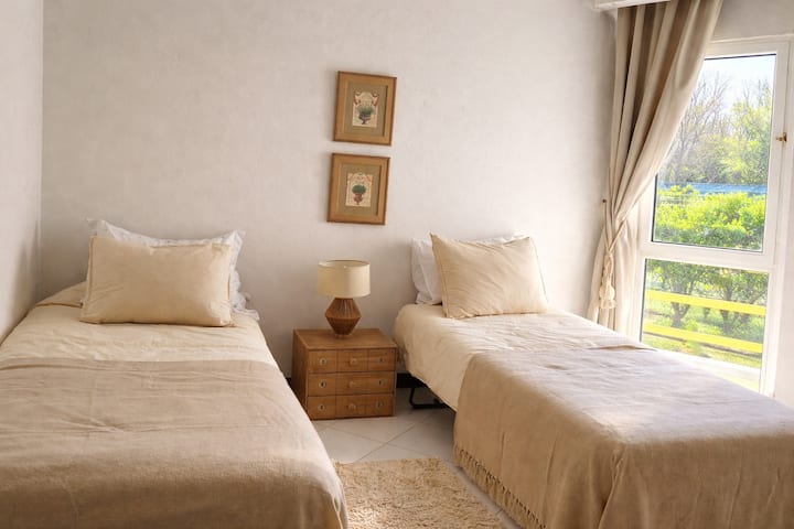 غرفة النوم 1