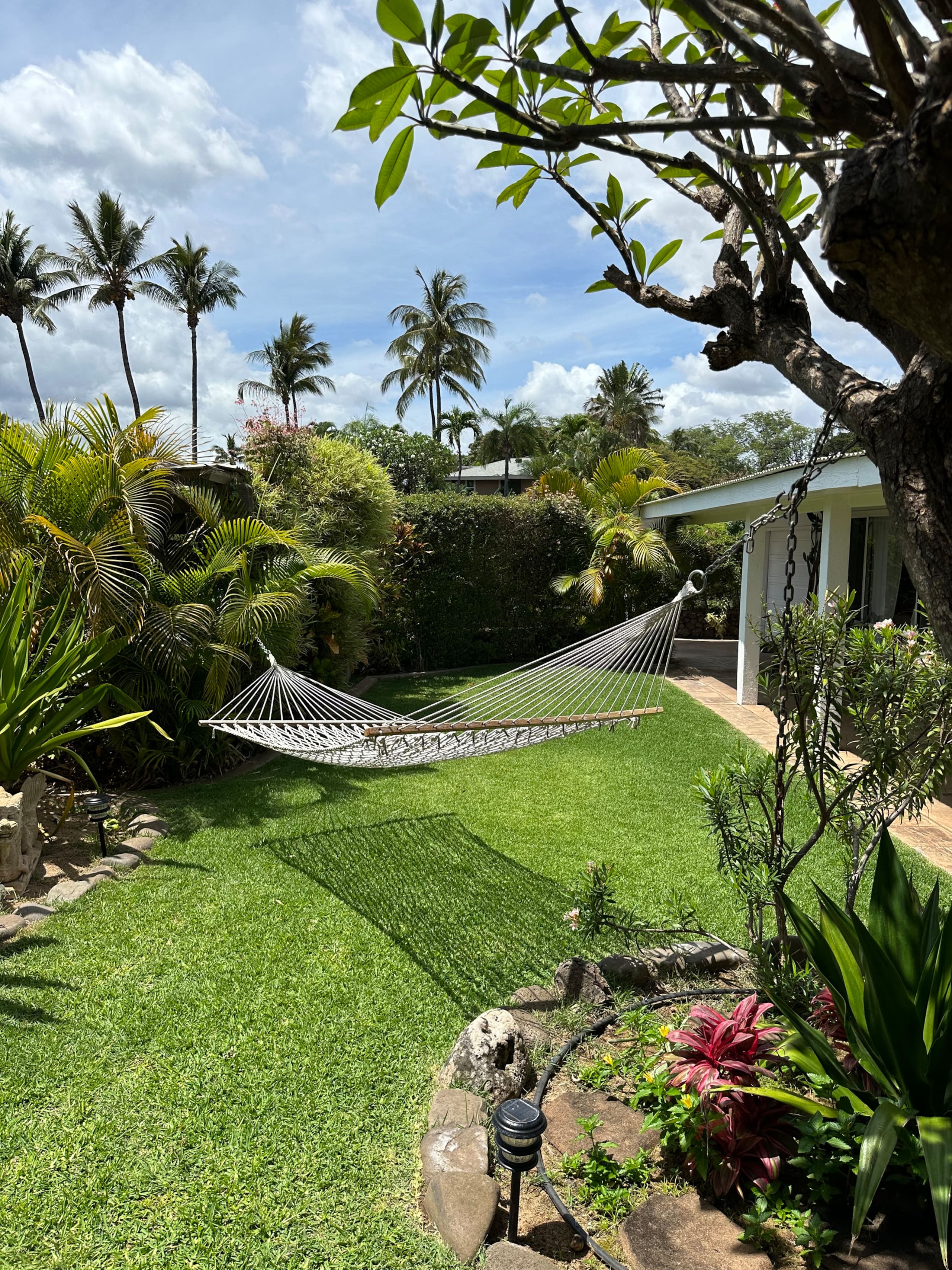 Secluded 3bd/2ba Beach Bungalow in Central Kihei - Image 74