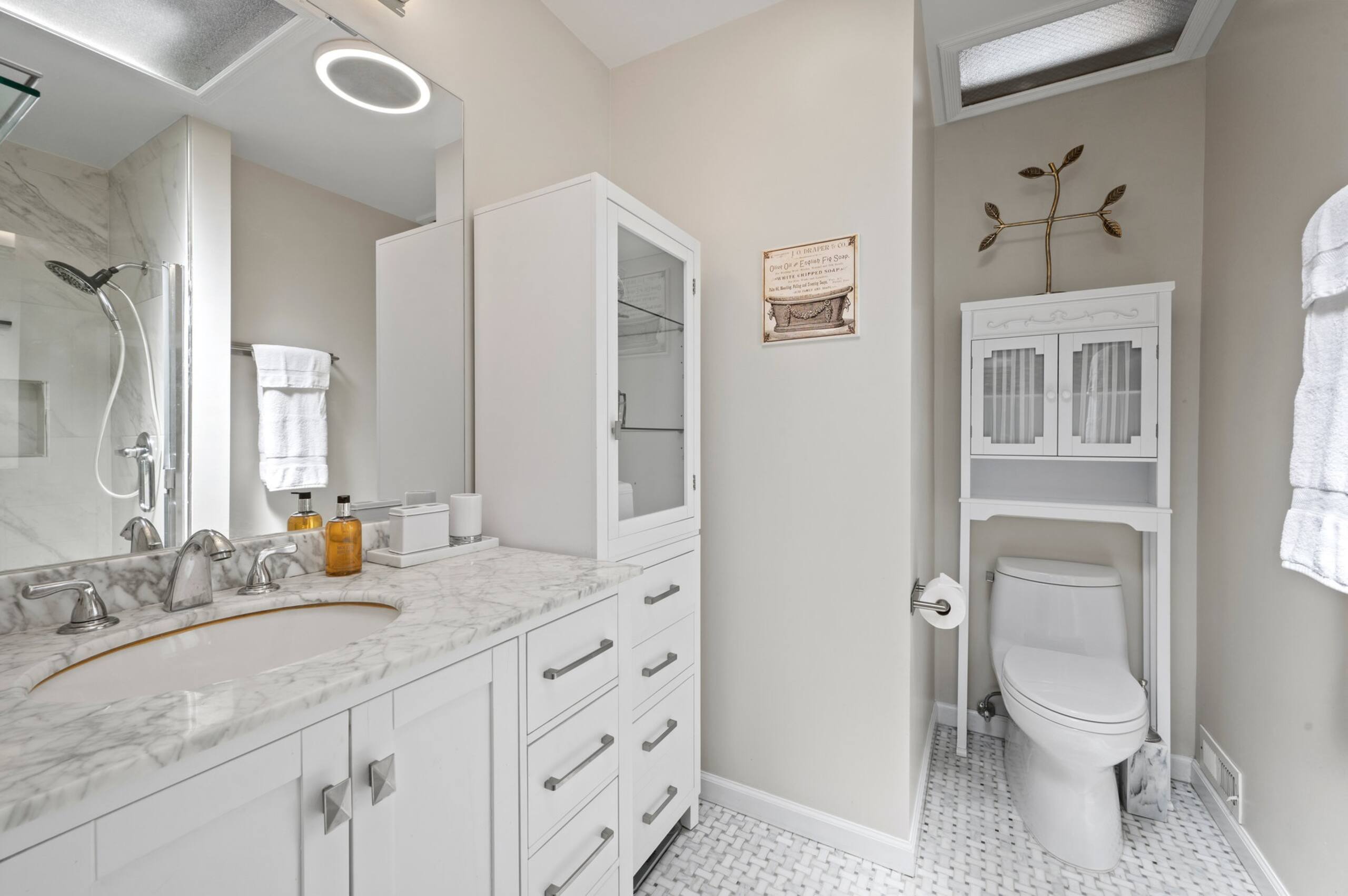 Home in San Francisco · ★4.93 · 3 bedrooms · 3 beds · 2 baths - Image 24