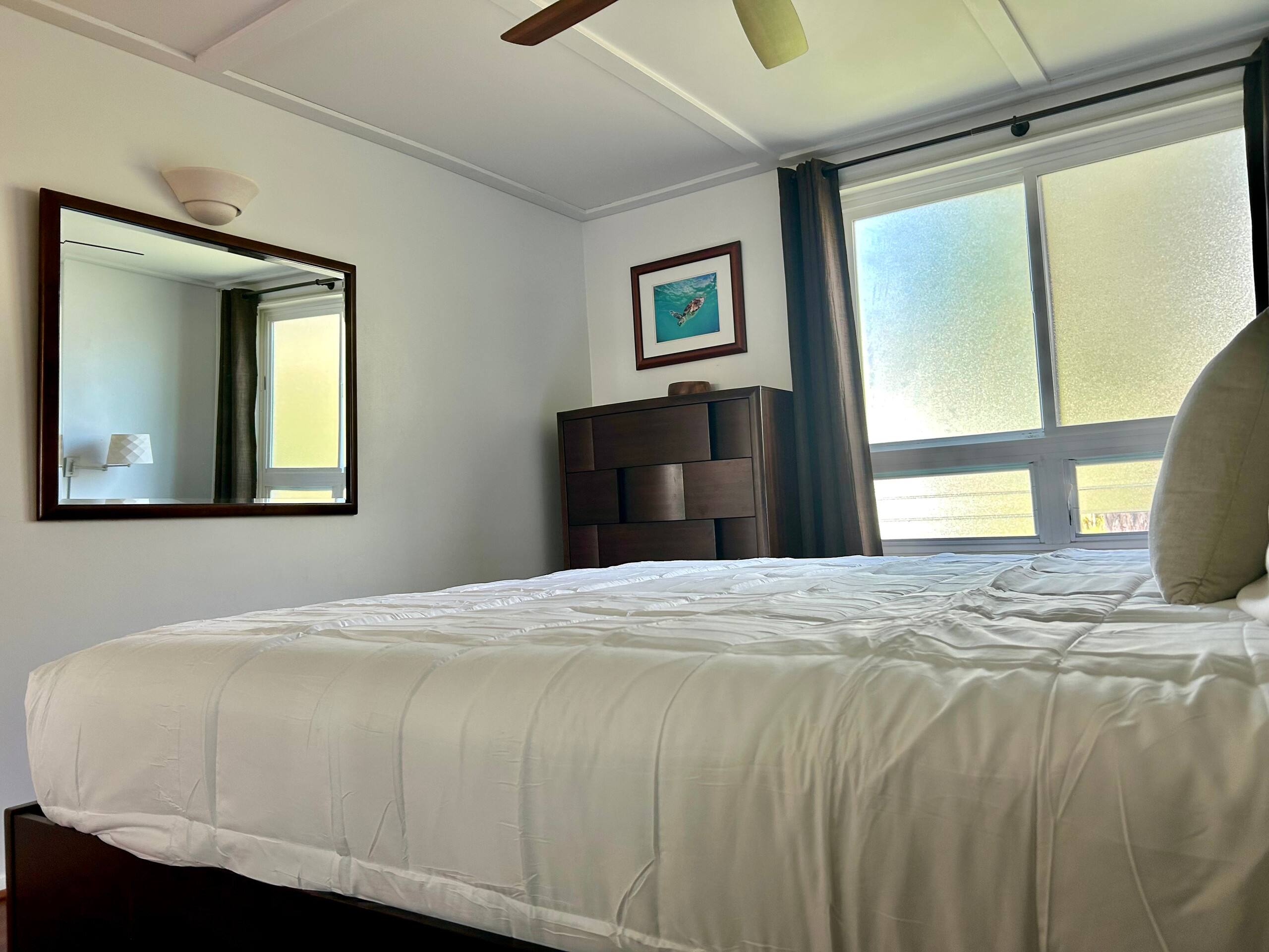 Condo in Lahaina · ★4.95 · 1 bedroom · 2 beds · 1 private bath - Image 7
