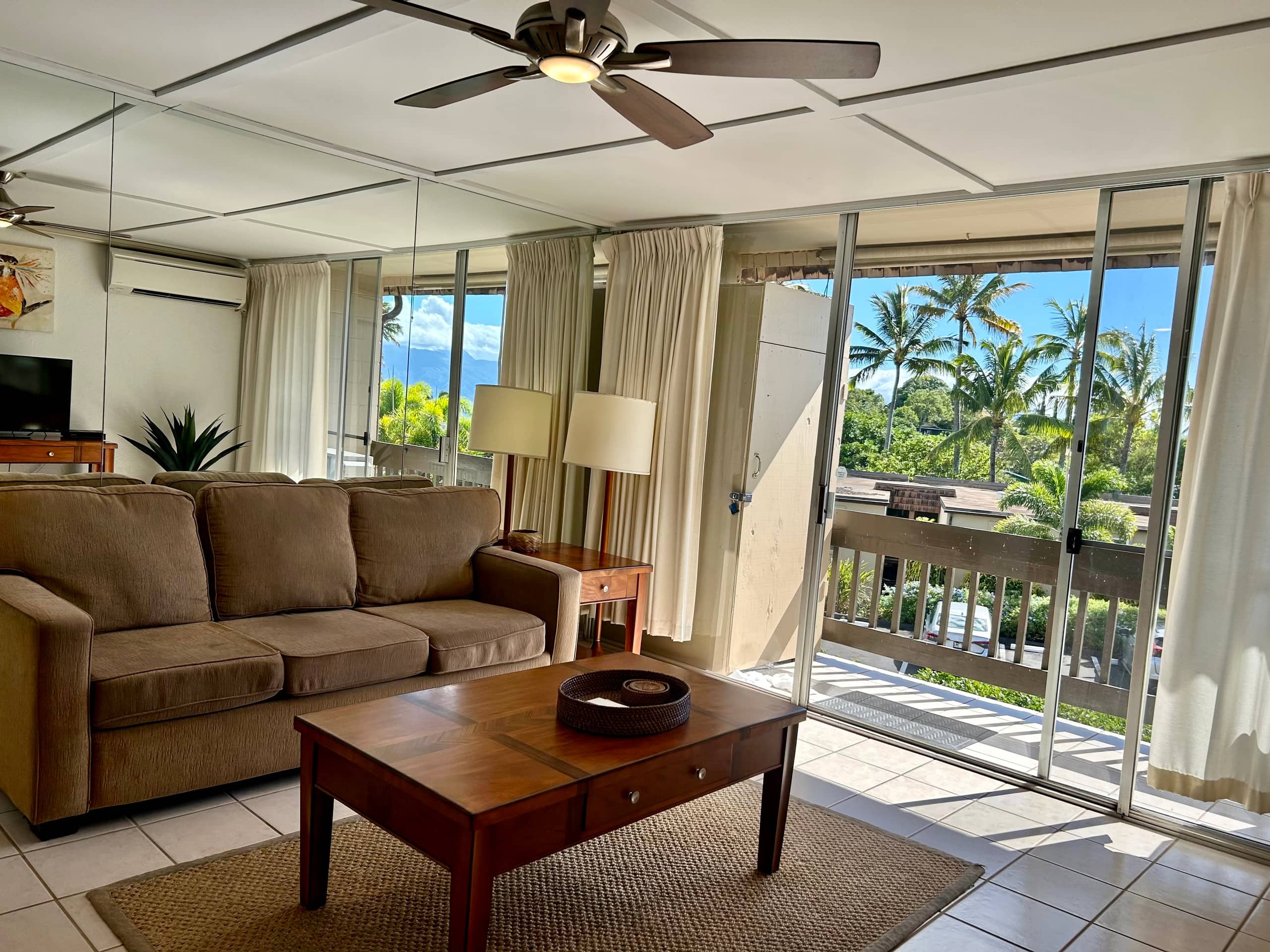 Condo in Lahaina · ★4.95 · 1 bedroom · 2 beds · 1 private bath - Image 2