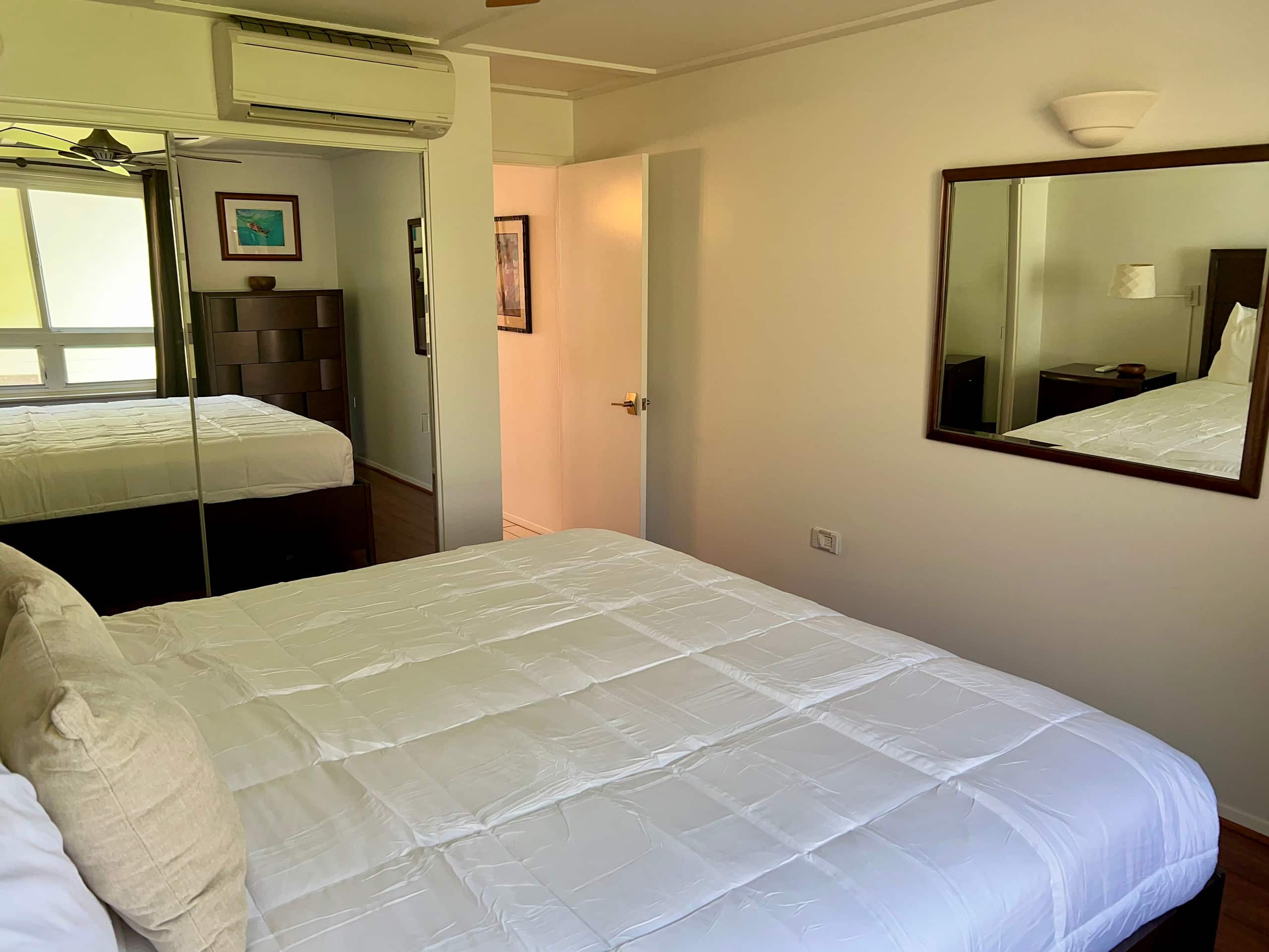 Condo in Lahaina · ★4.95 · 1 bedroom · 2 beds · 1 private bath - Image 9