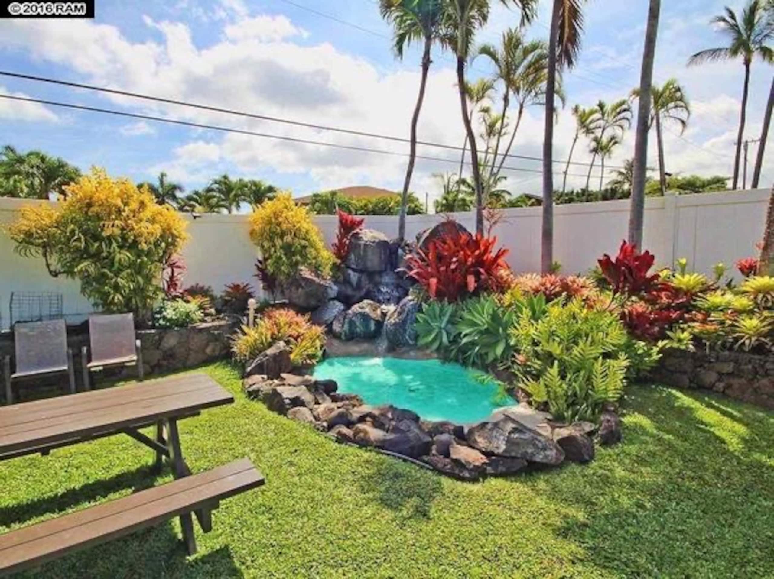 Condo in Lahaina · ★4.95 · 1 bedroom · 2 beds · 1 private bath - Image 14