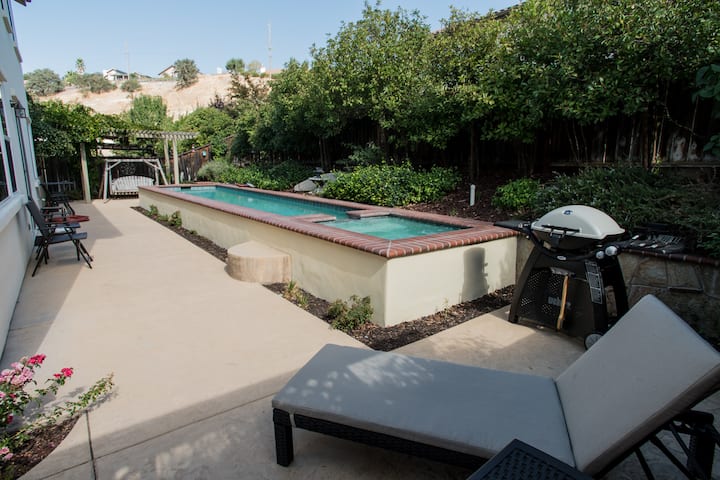 Pool + Spa + Bbq Yard Near Paso River Trail - Paso Robles, CA