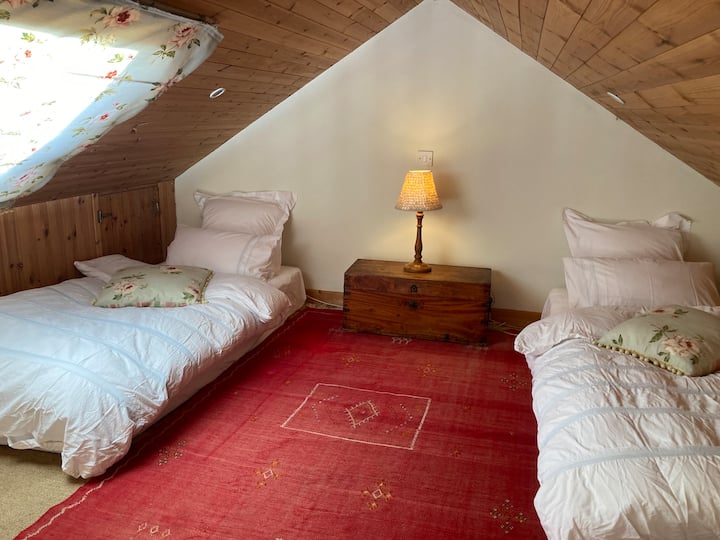 Dhomë gjumi 2